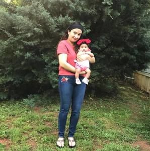 Meet your Posher, Yesenia